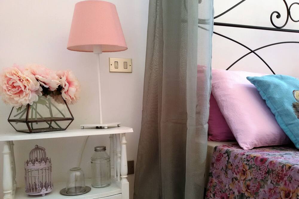 Photo of Bedroom in Desenzano del Garda City Centre