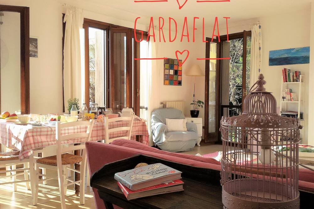 Photo of Bedroom in Desenzano del Garda City Centre