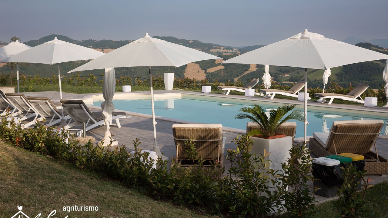Photo of Outdoor in Urbania