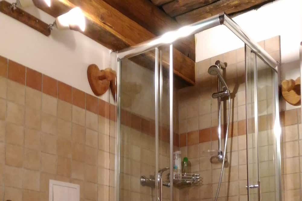 Photo of Bathroom in Epinel