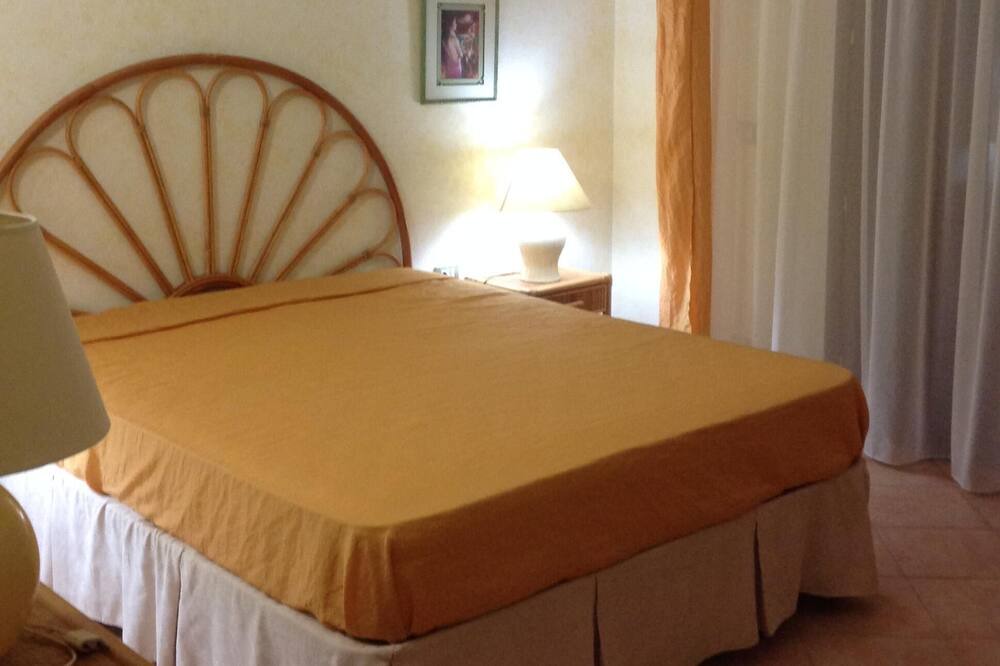Photo of Bedroom in Torre dei Corsari