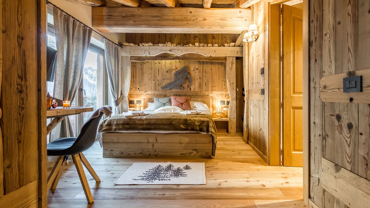 Photo of Bedroom in Derby-villaret