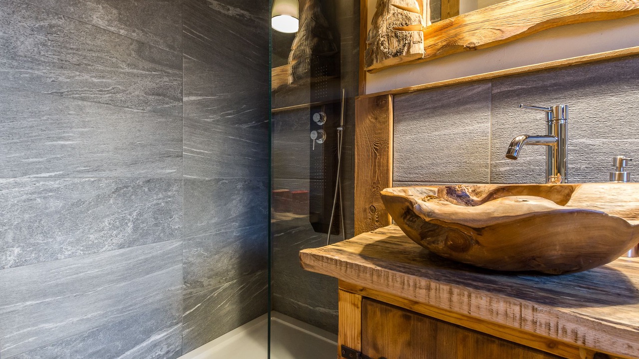 Photo of Bathroom in Derby-villaret