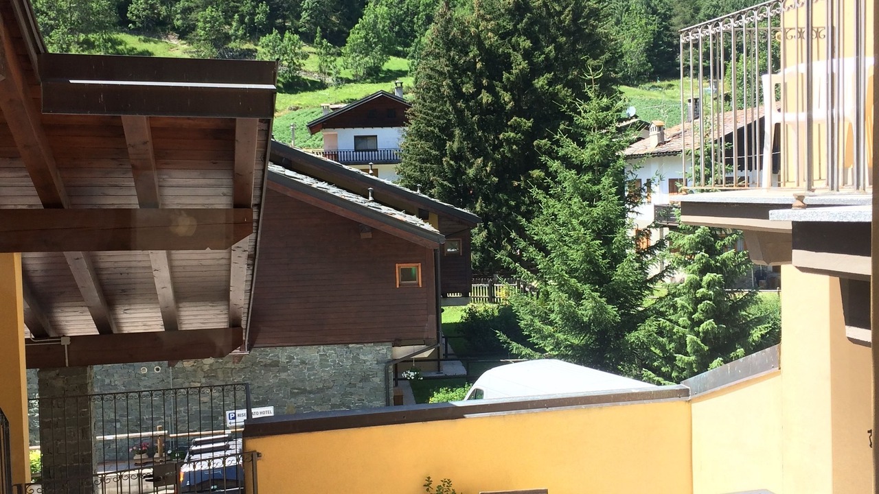 Photo of Outdoor in Antagnod