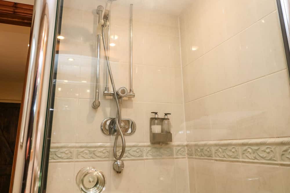 Photo of Bathroom in Castle Combe