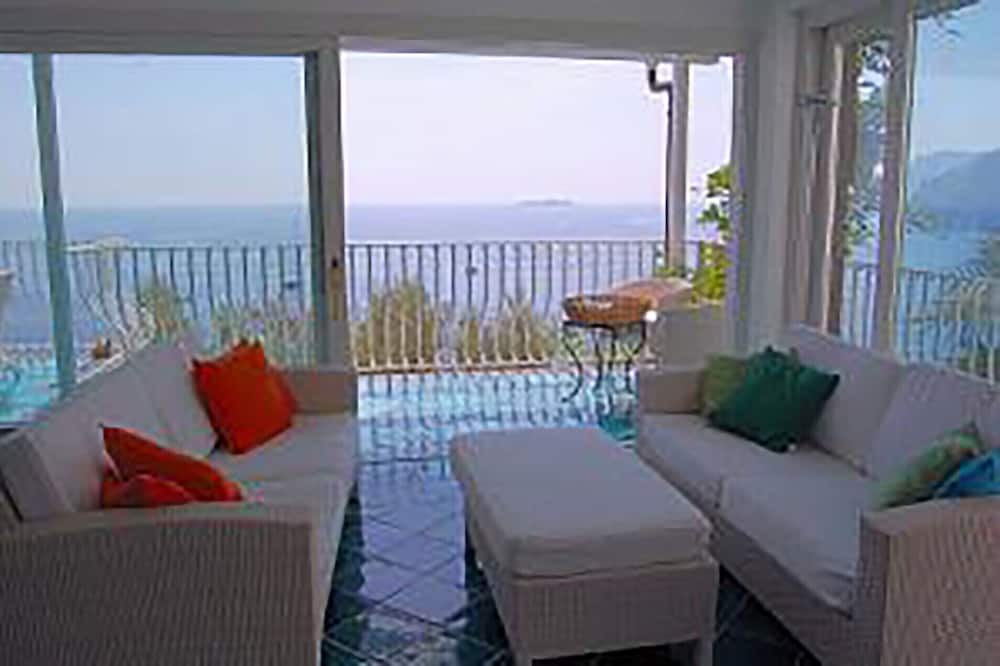 Photo of Livingroom in Arienzo