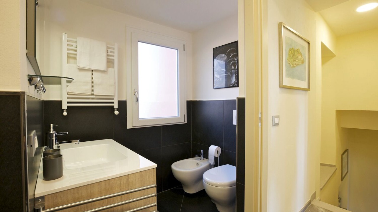 Photo of Bathroom in Pallanza