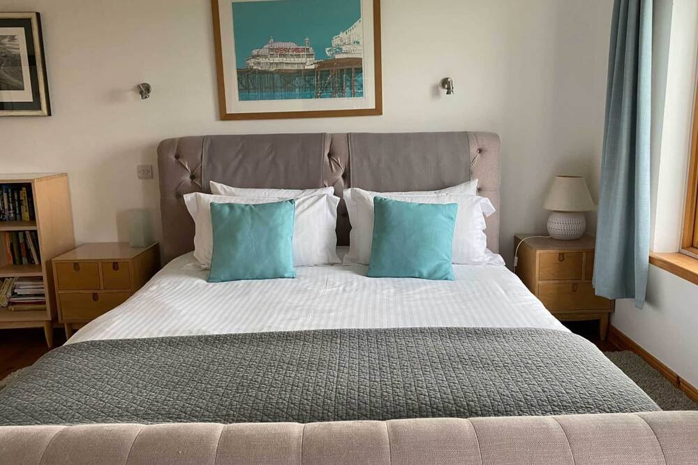 Photo of Bedroom in Islay Island