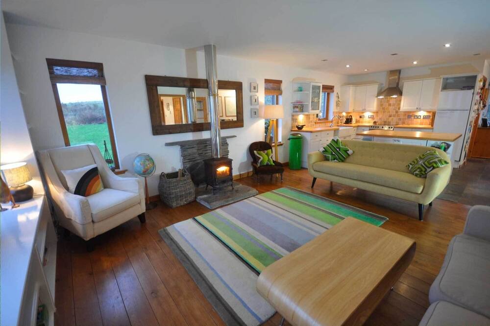 Photo of Livingroom in Islay Island