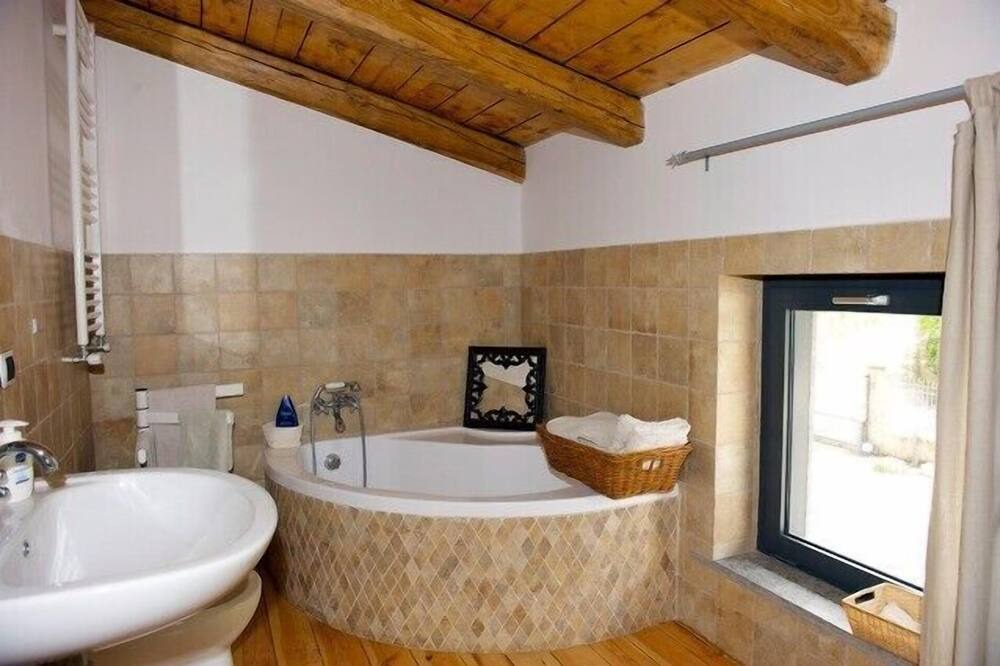 Photo of Bathroom in Rocca di Papa
