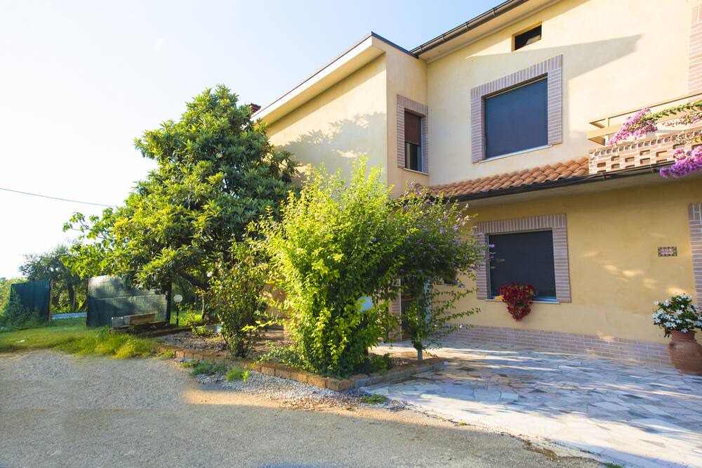 Photo of Outdoor in Crecchio