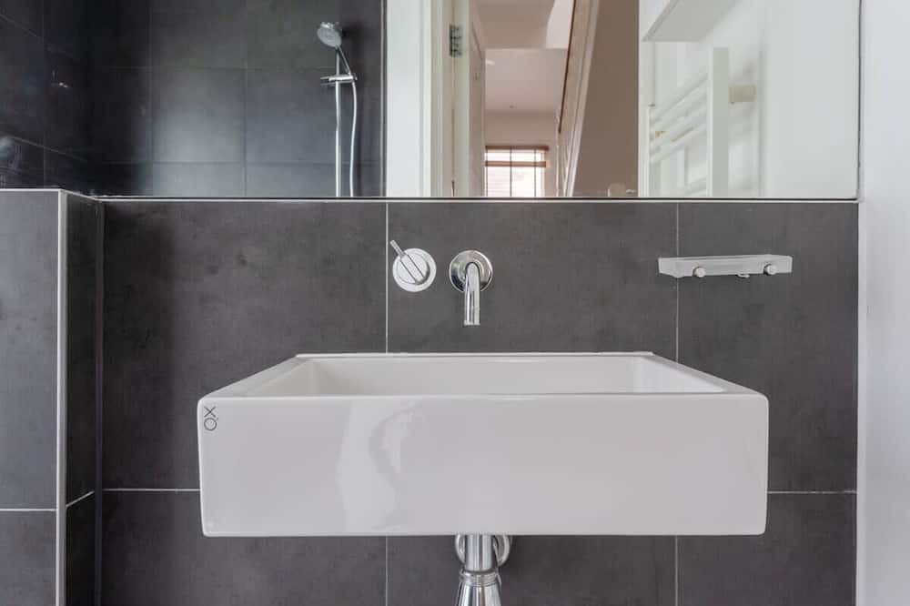 Photo of Bathroom in Southfields