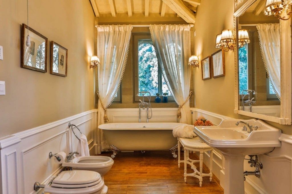 Photo of Bathroom in Careggi Rifredi