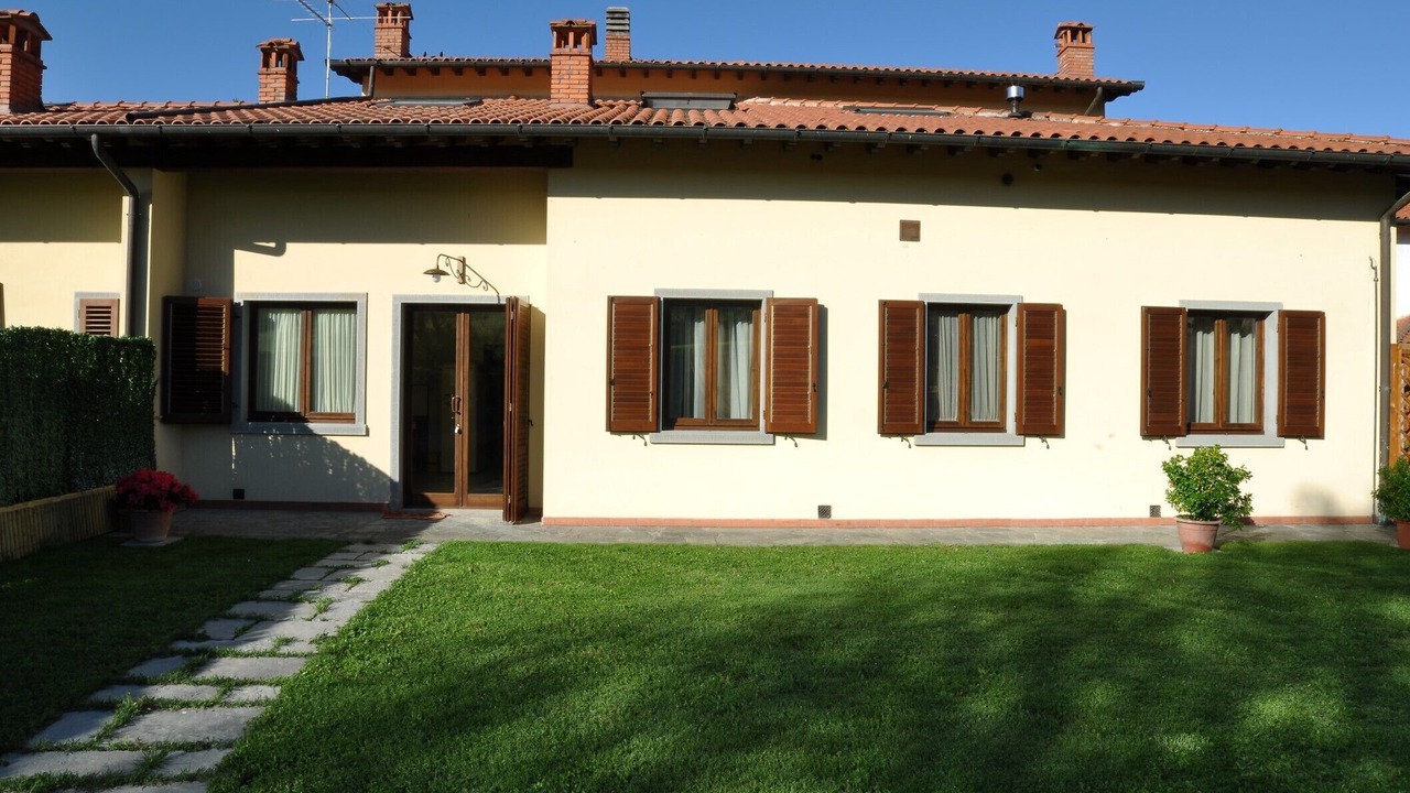 Photo of Outdoor in Porrena