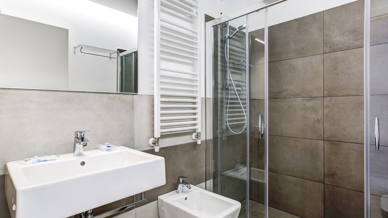 Photo of Bathroom in Marina Centro