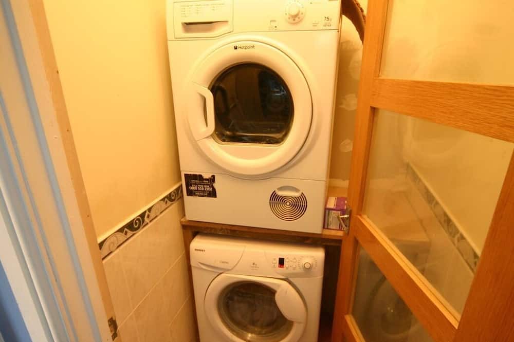 Photo of Bedroom in Crynant