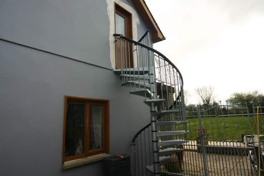 Photo of Outdoor in Crynant