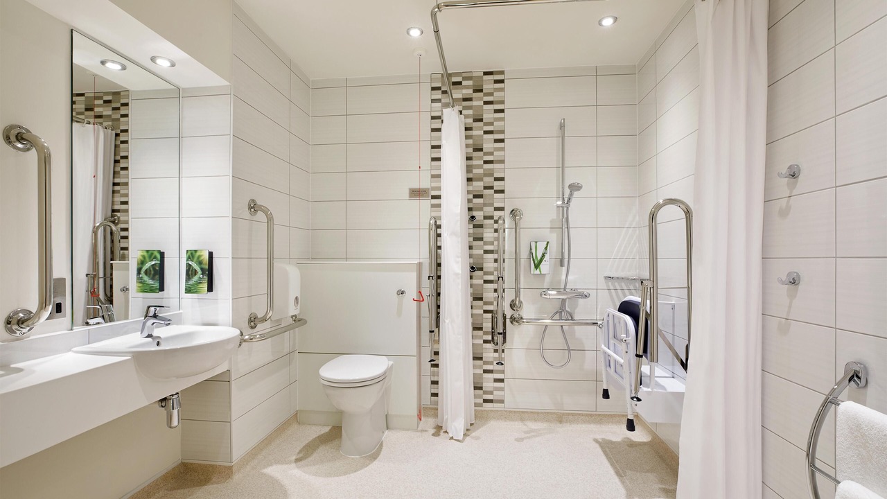 Photo of Bathroom in Carrickfergus