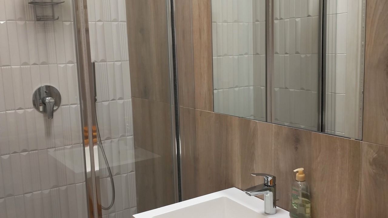 Photo of Bathroom in Lodi
