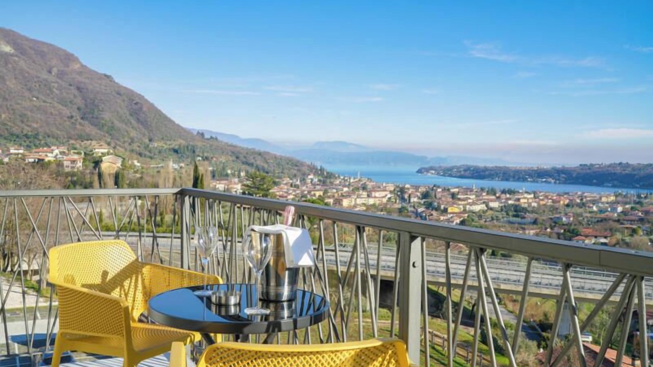 Photo of Patio Balcony in Salo