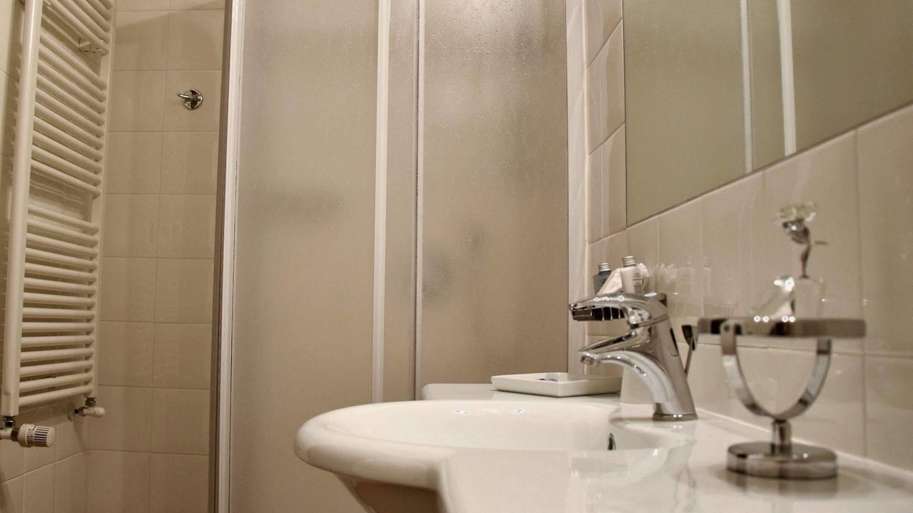 Photo of Bathroom in Maiolati Spontini
