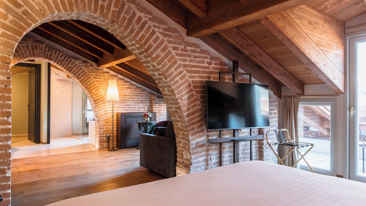 Photo of Bedroom in Peschiera del Garda City Centre