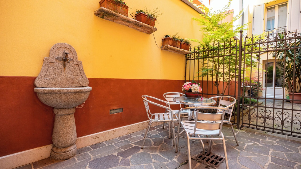 Photo of Outdoor in Old Town