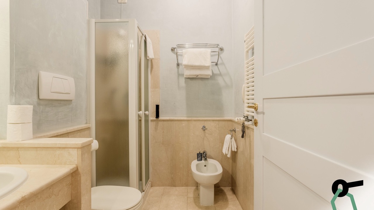 Photo of Bathroom in Calambrone