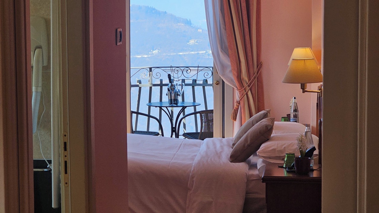 Photo of Bedroom in Lanzo d'Intelvi