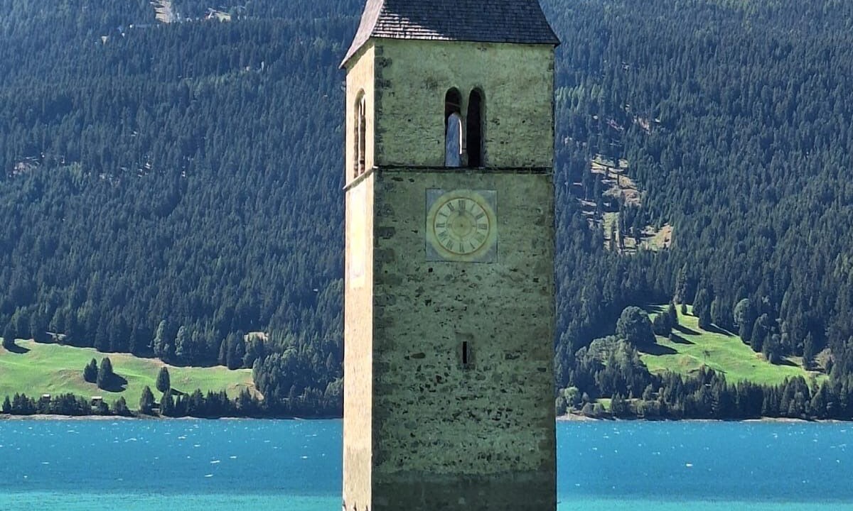 Photo of Others in Clusio