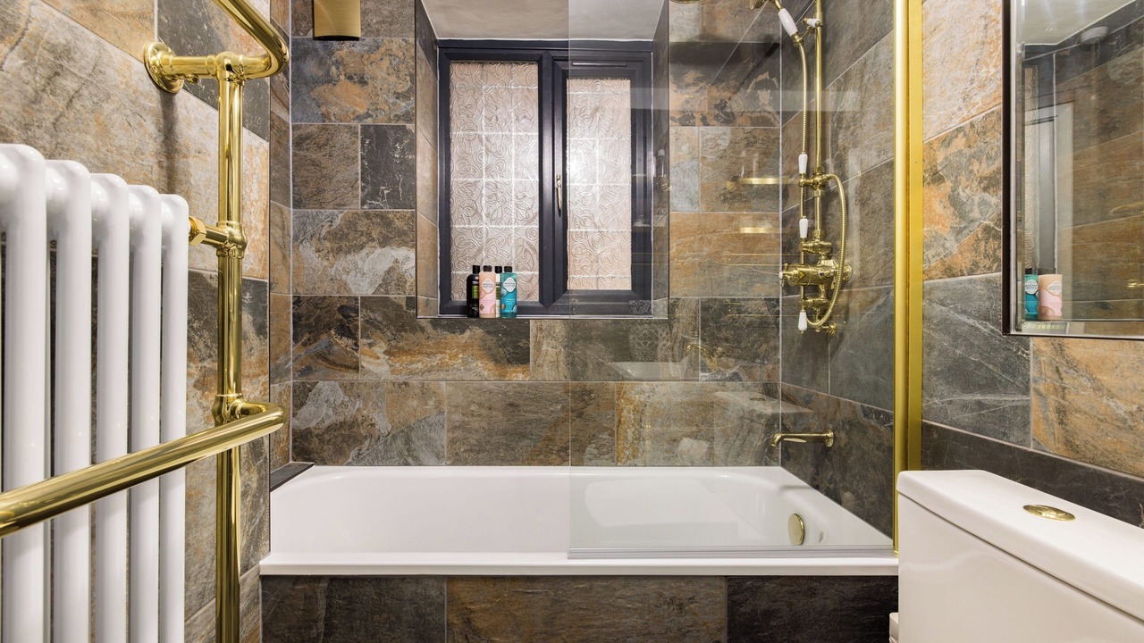 Photo of Bathroom in Mayfair
