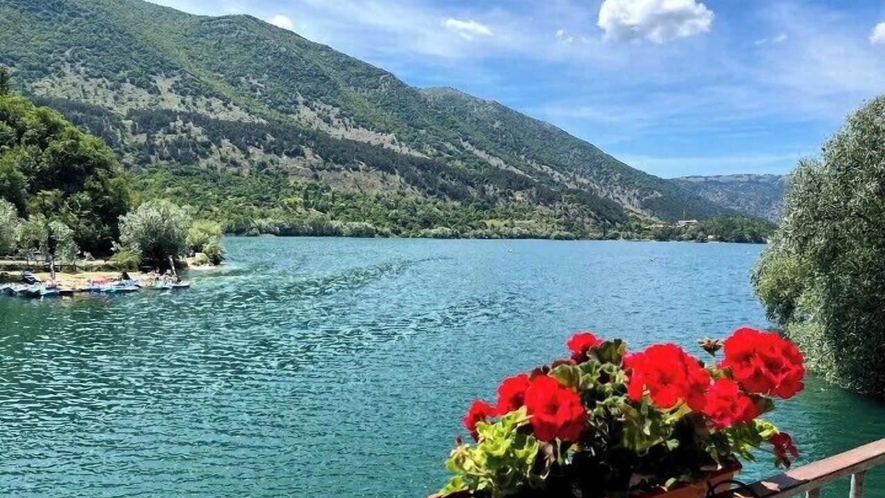 Photo of Others in Scanno