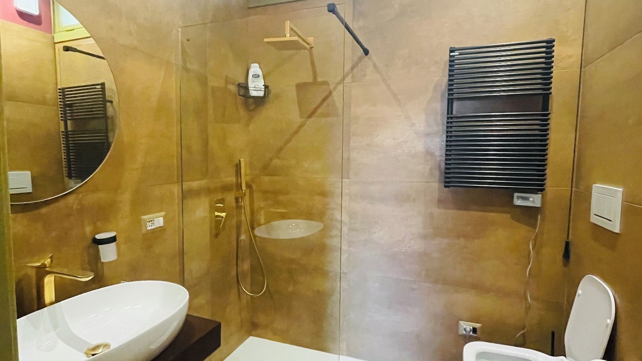 Photo of Bathroom in Quartieri Spagnoli