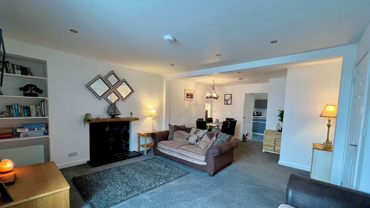 Photo of Livingroom in Tobermory