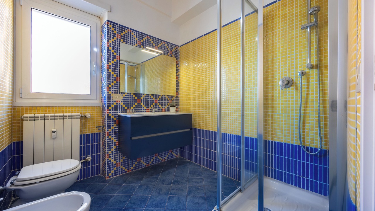 Photo of Bathroom in Trionfale
