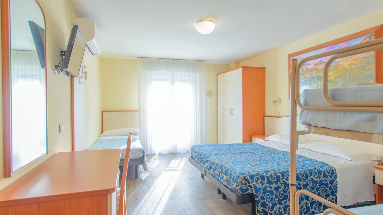 Photo of Bedroom in Fogliano Marina