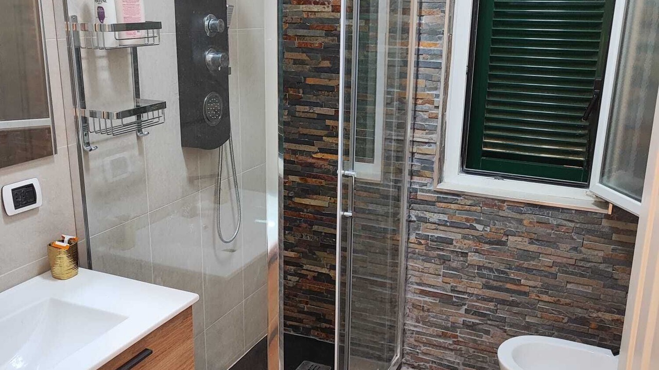 Photo of Bathroom in Quartiere XXXIV Lido di Ostia Levante