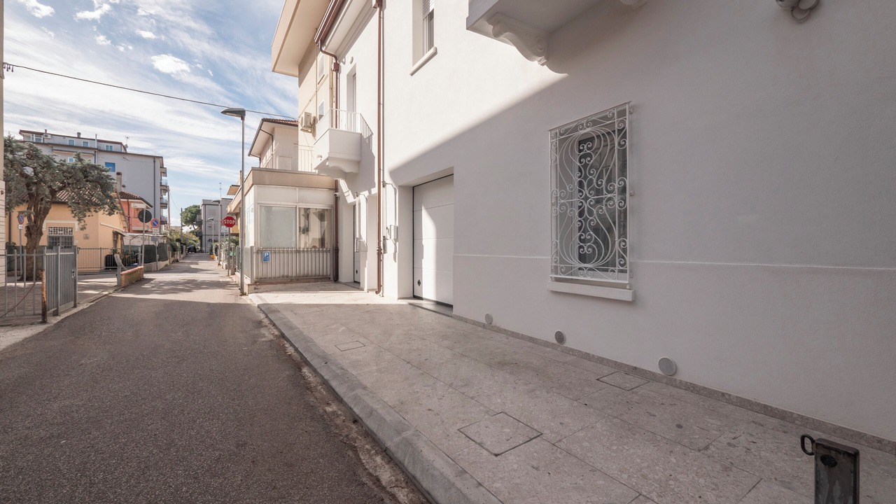 Photo of Outdoor in Marina Centro