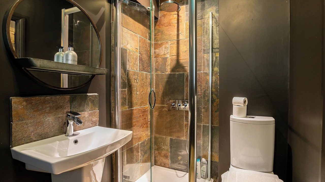 Photo of Bathroom in Oxford