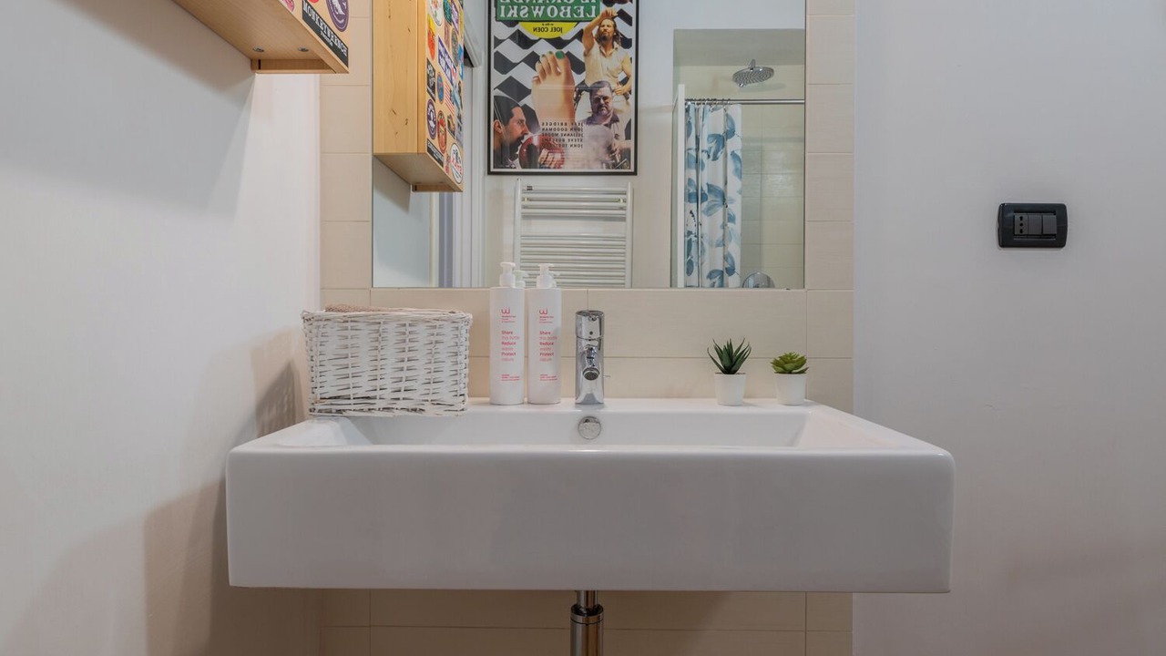Photo of Bathroom in Roman Quarter