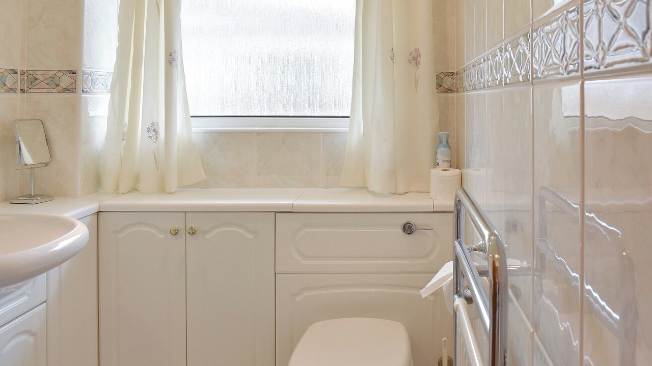 Photo of Bathroom in Brodick