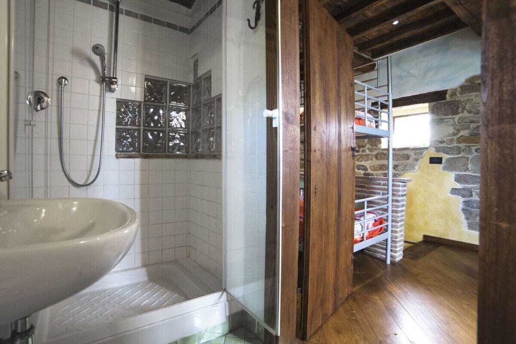 Photo of Bathroom in Starda