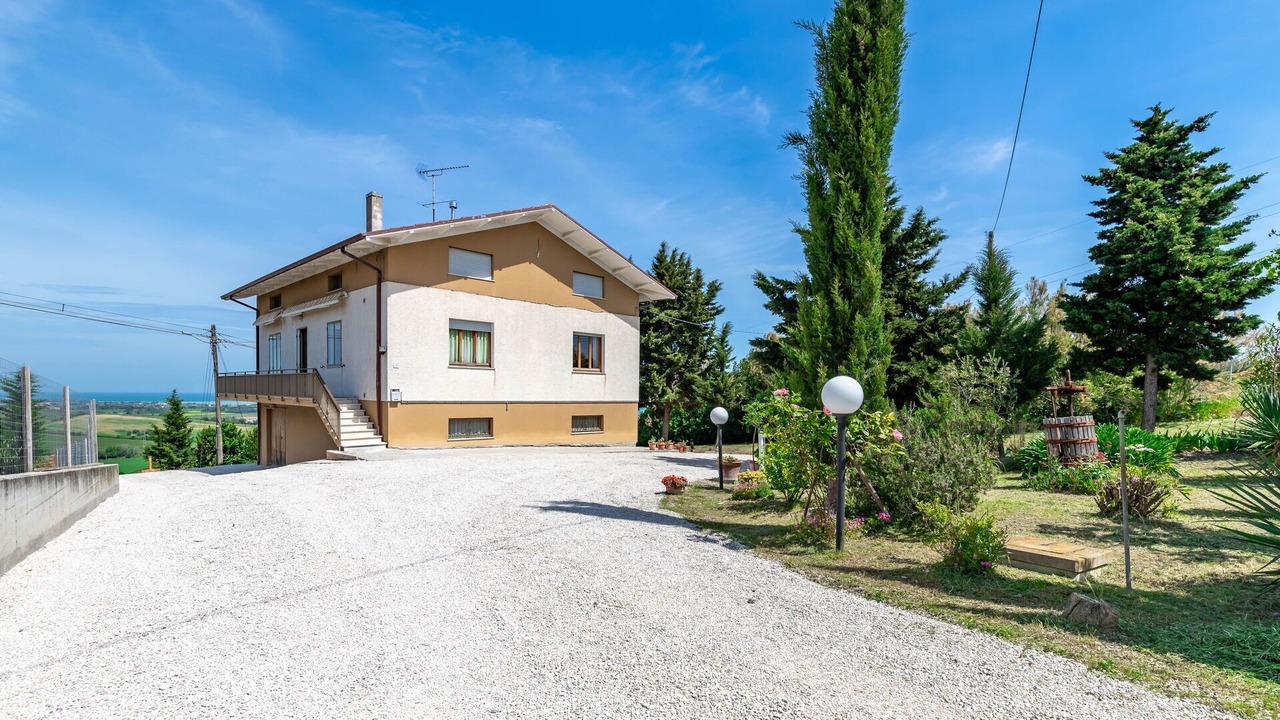 Photo of Outdoor in San Costanzo