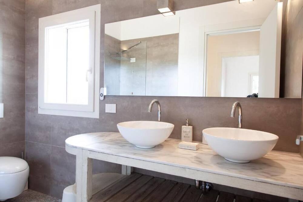 Photo of Bathroom in San Giovanni In Marignano