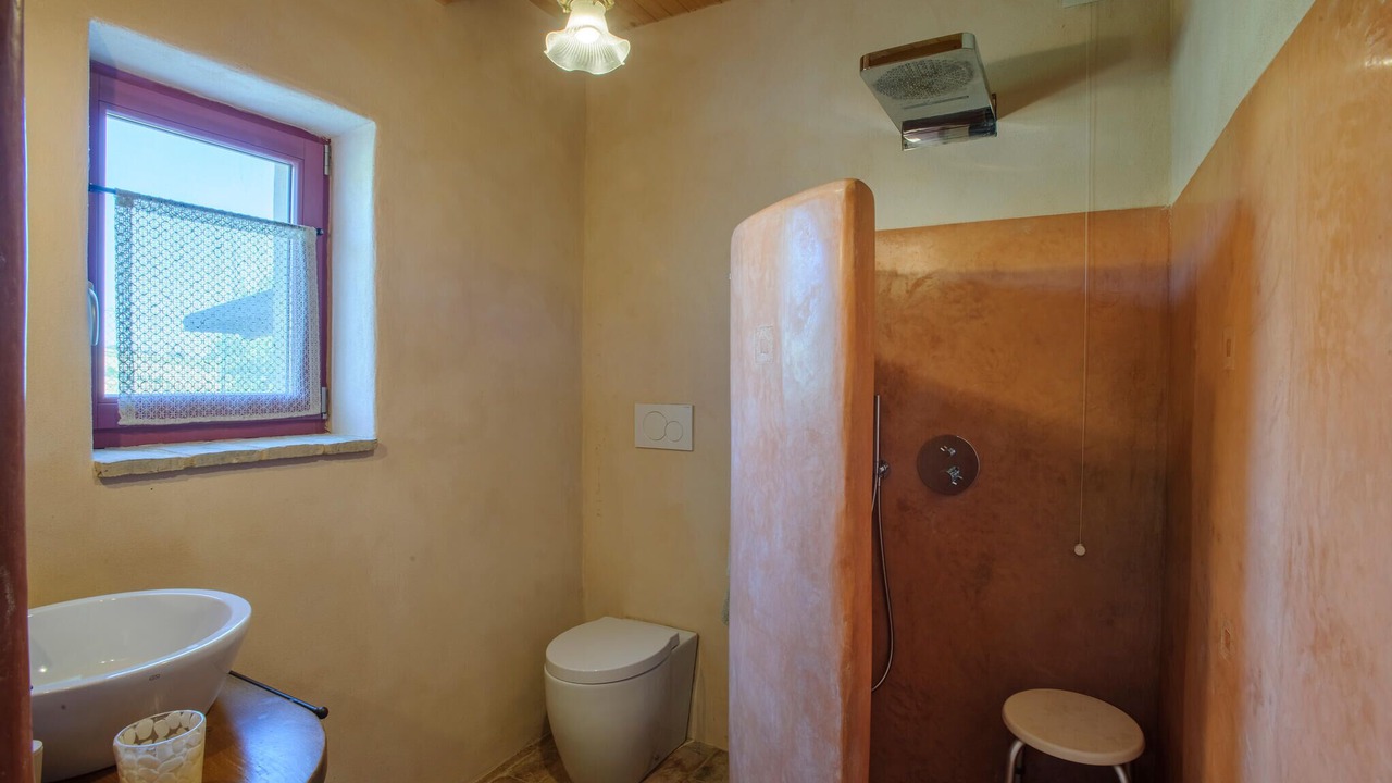 Photo of Bathroom in Terre Roveresche