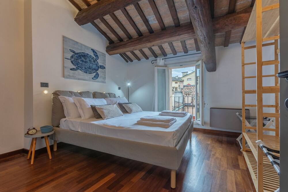 Photo of Bedroom in Ferrara Historic Centre