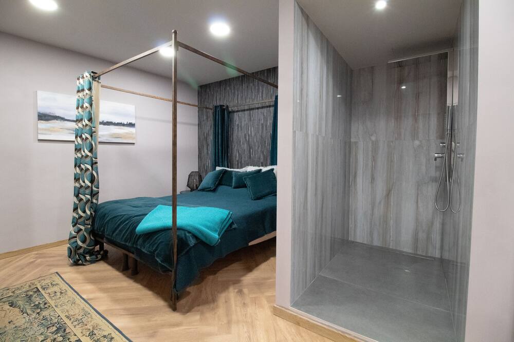 Photo of Bedroom in Historic Centre