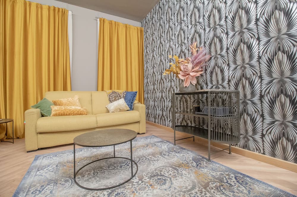 Photo of Livingroom in Historic Centre