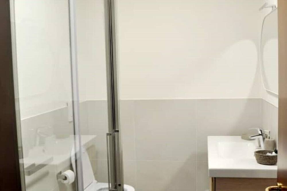 Photo of Bathroom in Ameno