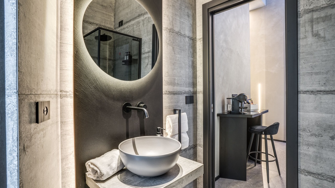 Photo of Bathroom in Naples City Centre
